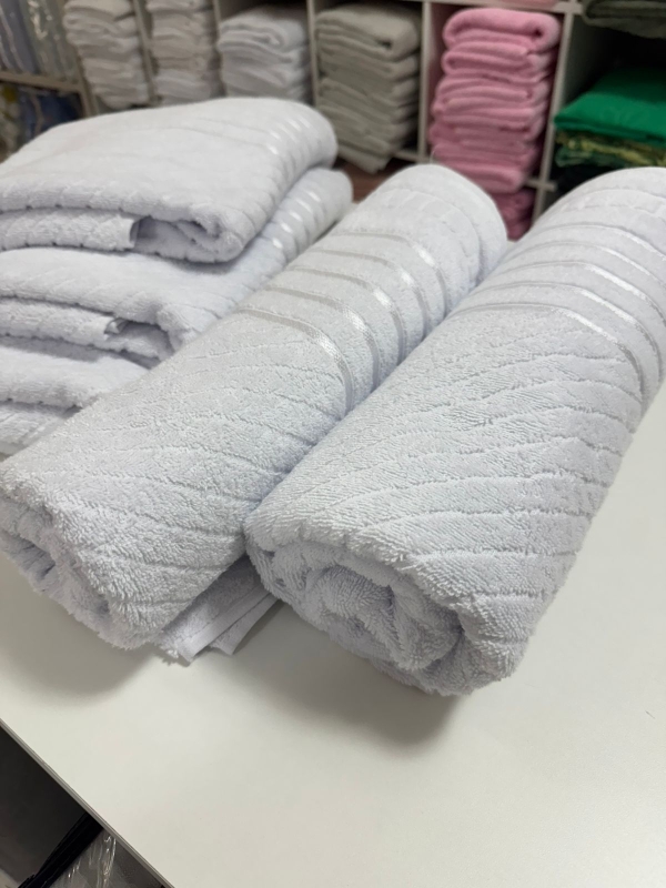 Toalha de Banho Valência – Qualidade e Elegância para o Seu Banho - Imagem 3